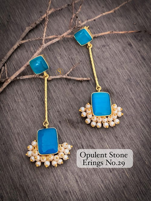 4 Designer Wedding Wear Opulent Stone Earrings Manufacturers
